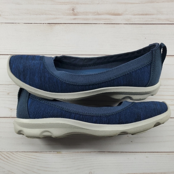 Crocs Women Size 7 Blue Busy Day Stretch Flat Slip On‎ Mary Jane 204752 - Picture 5 of 9